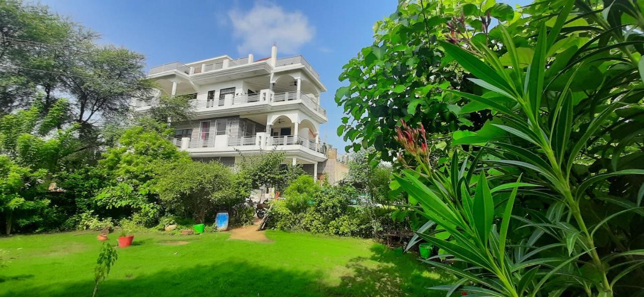 Ibishouse Farm Stay ภารัตปูร์ ภายนอก รูปภาพ