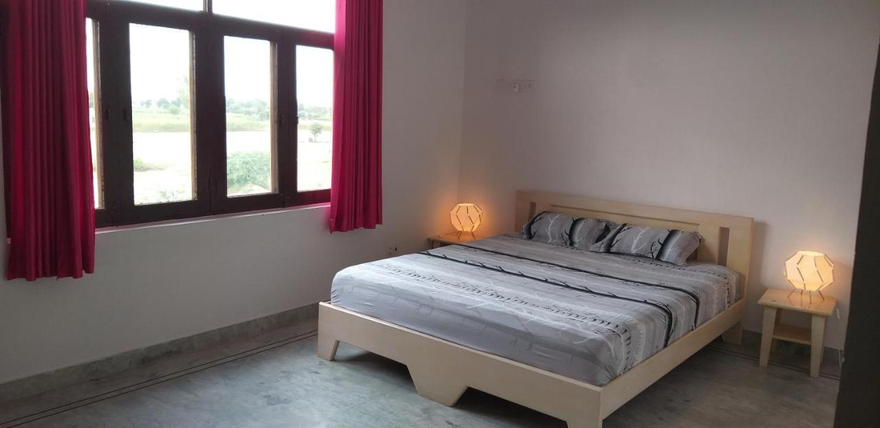 Ibishouse Farm Stay ภารัตปูร์ ภายนอก รูปภาพ